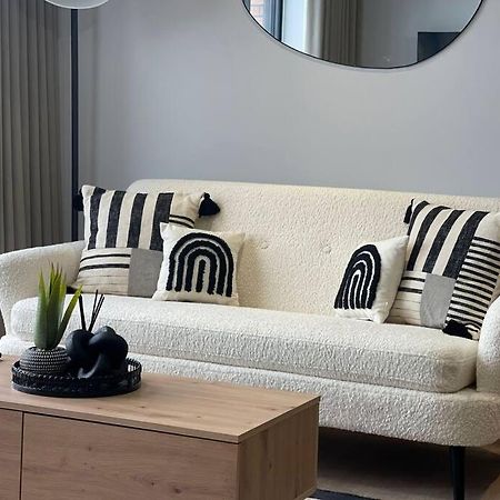 Trendy Apartment In Cardiff Free Parking Esterno foto