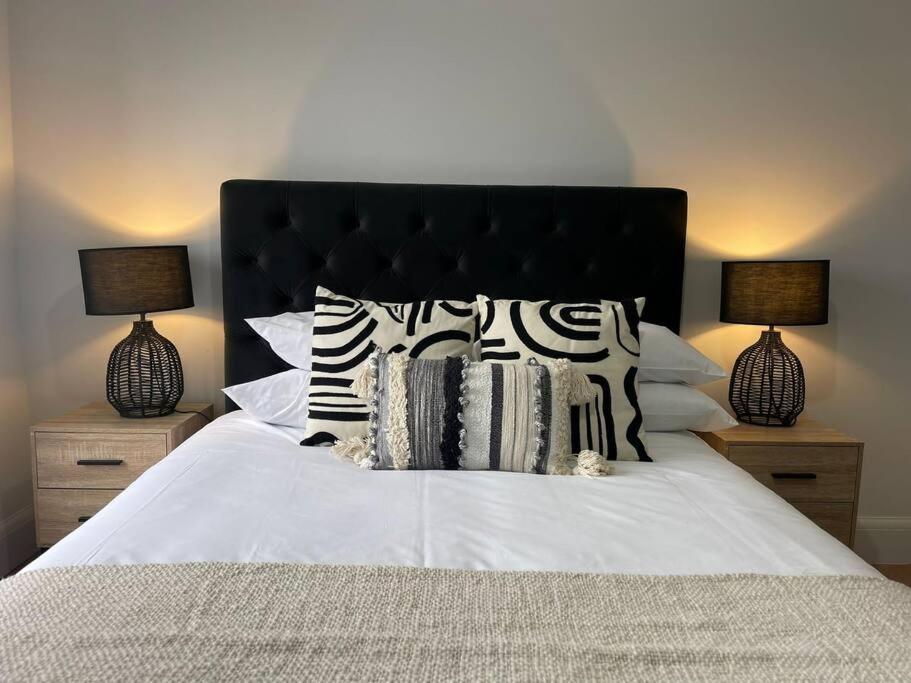 Trendy Apartment In Cardiff Free Parking Esterno foto