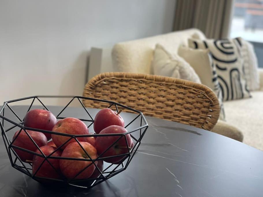 Trendy Apartment In Cardiff Free Parking Esterno foto