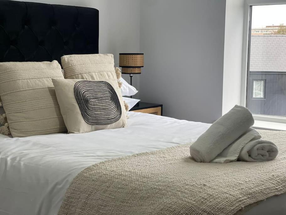 Trendy Apartment In Cardiff Free Parking Esterno foto